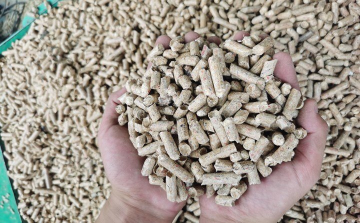 秸稈顆粒機械設備加工生產生物質燃料
